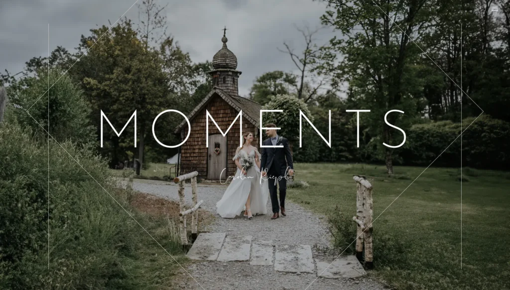 Fotografie Carolin Riepl - Moderne Website mit speziellen Animationselementen